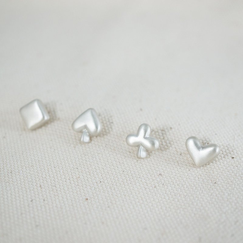 Custom order - matte love heart and round sterling silver earrings - ต่างหู - เงินแท้ สีเงิน