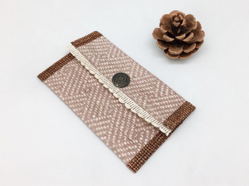 Paper-woven business card holder, pink pattern, made in Taiwan - Card Holders & Cases - Paper Pink