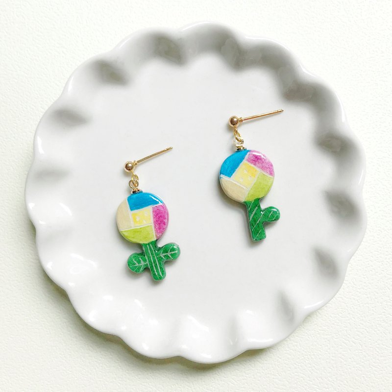 Color Block Flower Series-Hand-made/Hand-painted Earrings - Earrings & Clip-ons - Other Materials Multicolor