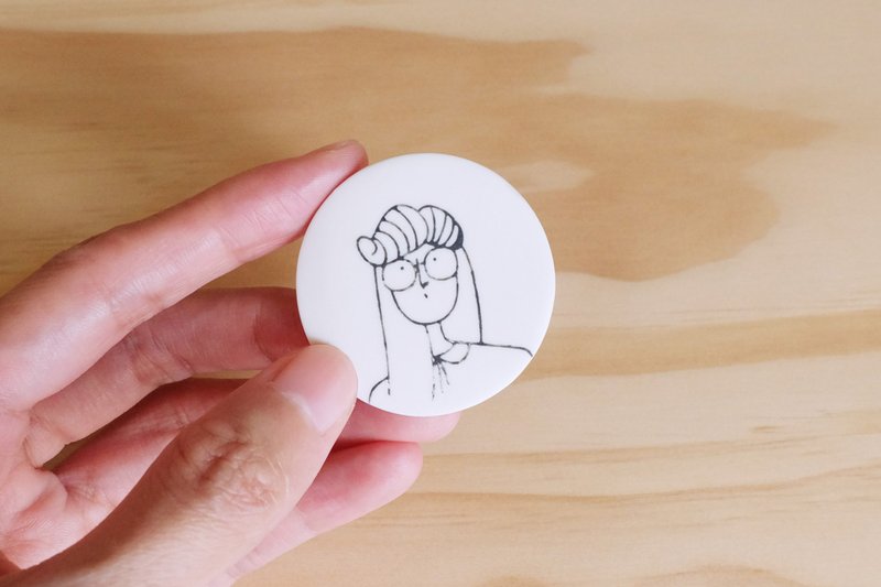 Miss Hairy Porcelain Brooch - เข็มกลัด - ดินเผา ขาว