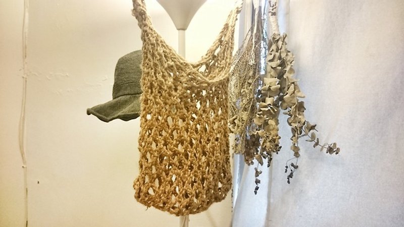 Hand-woven Linen rope mesh bag - Other - Cotton & Hemp 
