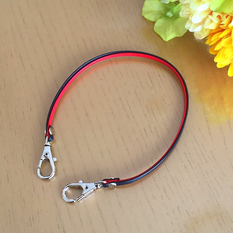Two-tone color Leather strap ( Red and Navy ) - Clasps : Silver - พวงกุญแจ - หนังแท้ สีแดง