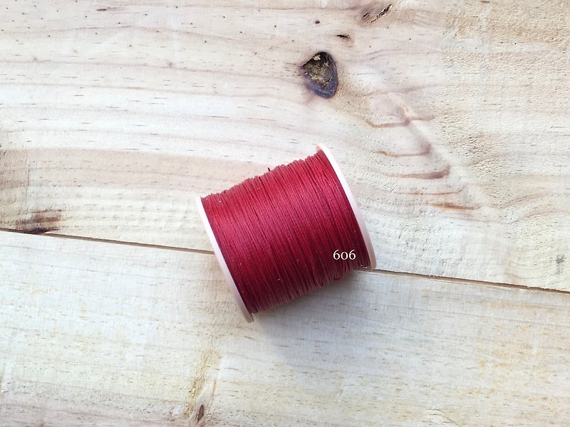 South American system hand sewn wax line [# 606 orange red] 0.65mm 30 meters 48 color selection wax line hand stitch round wax line leather tools hand leather leather leather parts leather DIY Leatherism - เย็บปัก/ถักทอ/ใยขนแกะ - ผ้าฝ้าย/ผ้าลินิน สีแดง