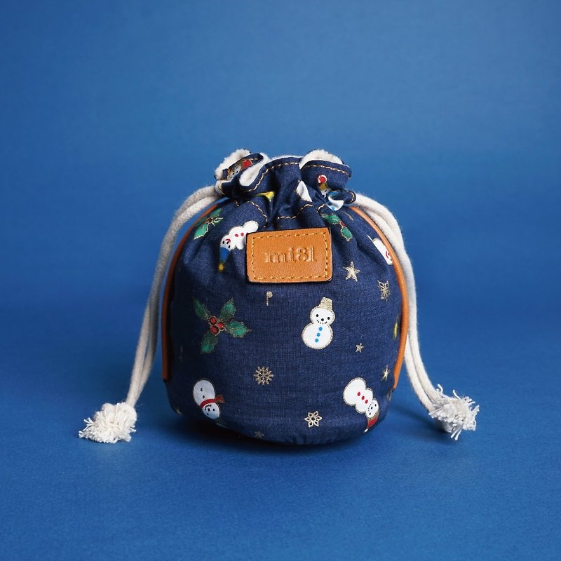 mi81 花布相機鏡頭袋/束口袋 (小) 冬季雪人 - 相機袋 - 棉．麻 藍色
