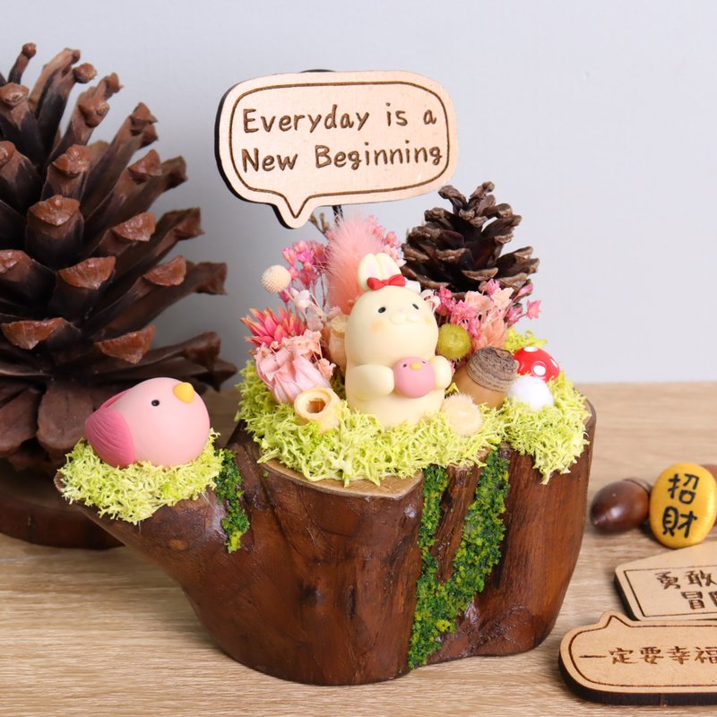 It’s rare to find it!! Soft Q white rabbit and bird logs dried flowers business card holder potted plants custom word plate - Dried Flowers & Bouquets - Wood White