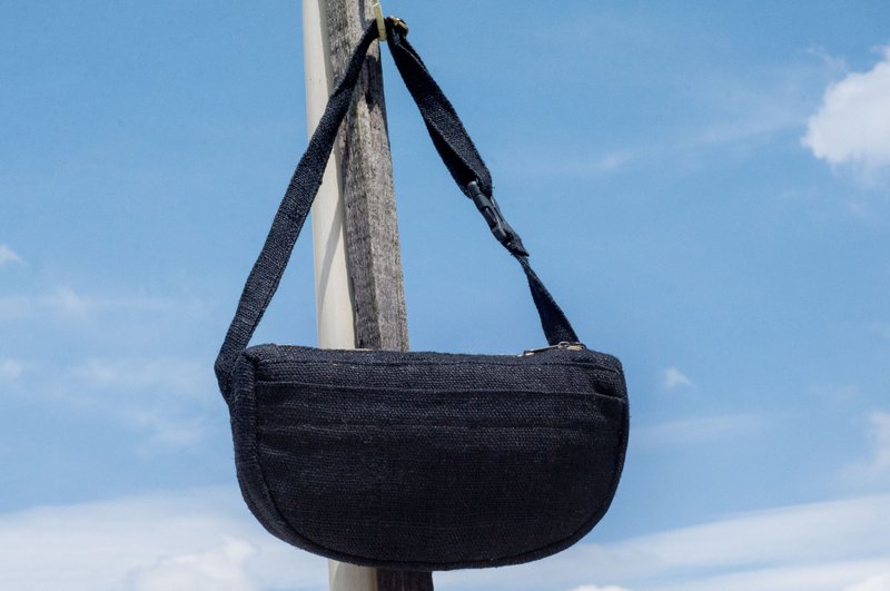 Portable hand-woven pockets side pockets cotton Linen messenger bag backpack carry bag canvas bag - Color Black - Messenger Bags & Sling Bags - Cotton & Hemp Black