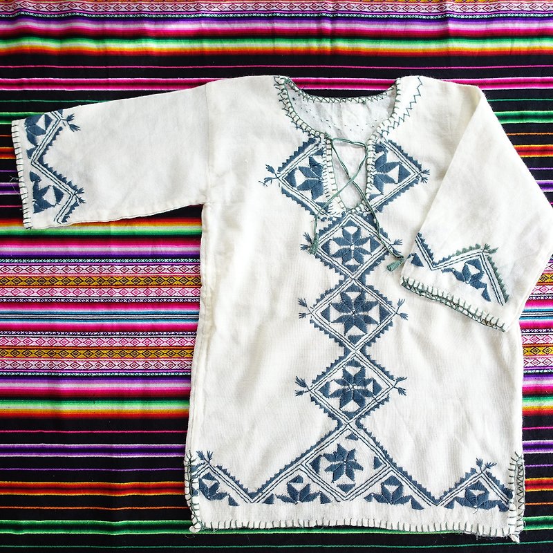 BajuTua / vintage / Ecuador hand-embroidered beige wool top - Women's Sweaters - Wool 