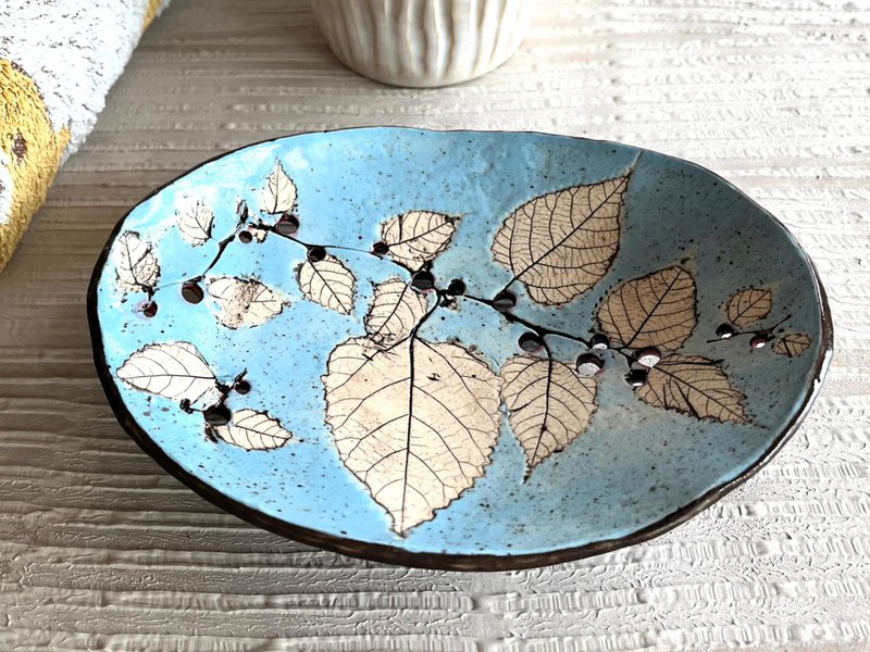 Expansion of the Sky_Pottery Soap Dish - Bathroom Supplies - Pottery Blue