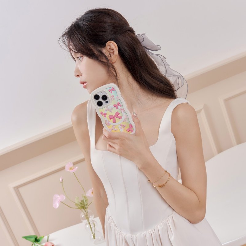 Nikki聯名Pink Mood MagSafe iPhone波浪手機殼 - 手機殼/手機套 - 塑膠 透明