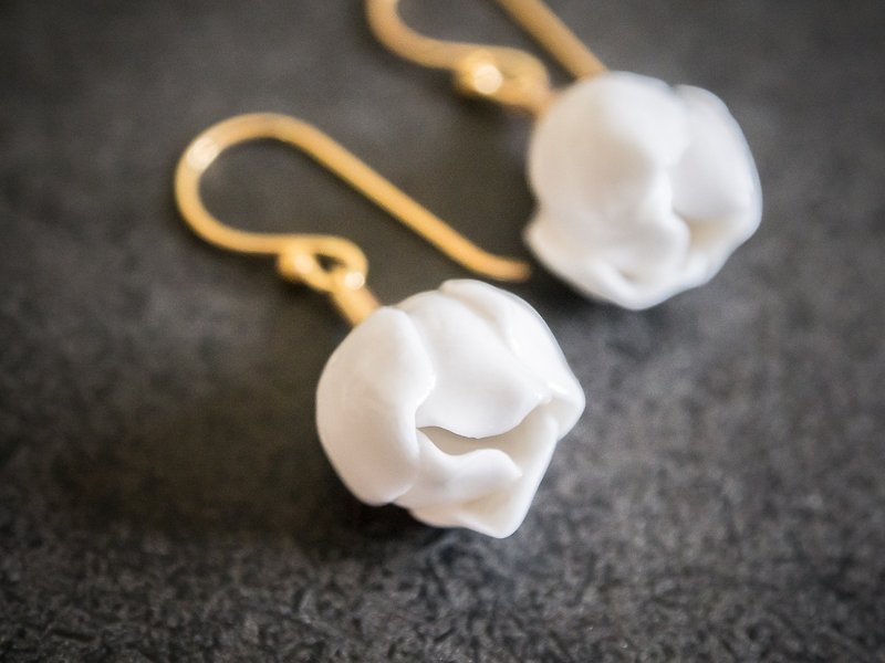 Jasmine earrings - white porcelain - sterling silver - Earrings & Clip-ons - Pottery White