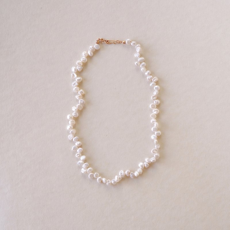 14kgf Keshi Pearl Necklace - สร้อยคอ - ไข่มุก ขาว