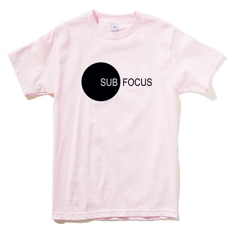 SUB FOCUS pink t shirt - เสื้อยืดผู้หญิง - ผ้าฝ้าย/ผ้าลินิน สึชมพู