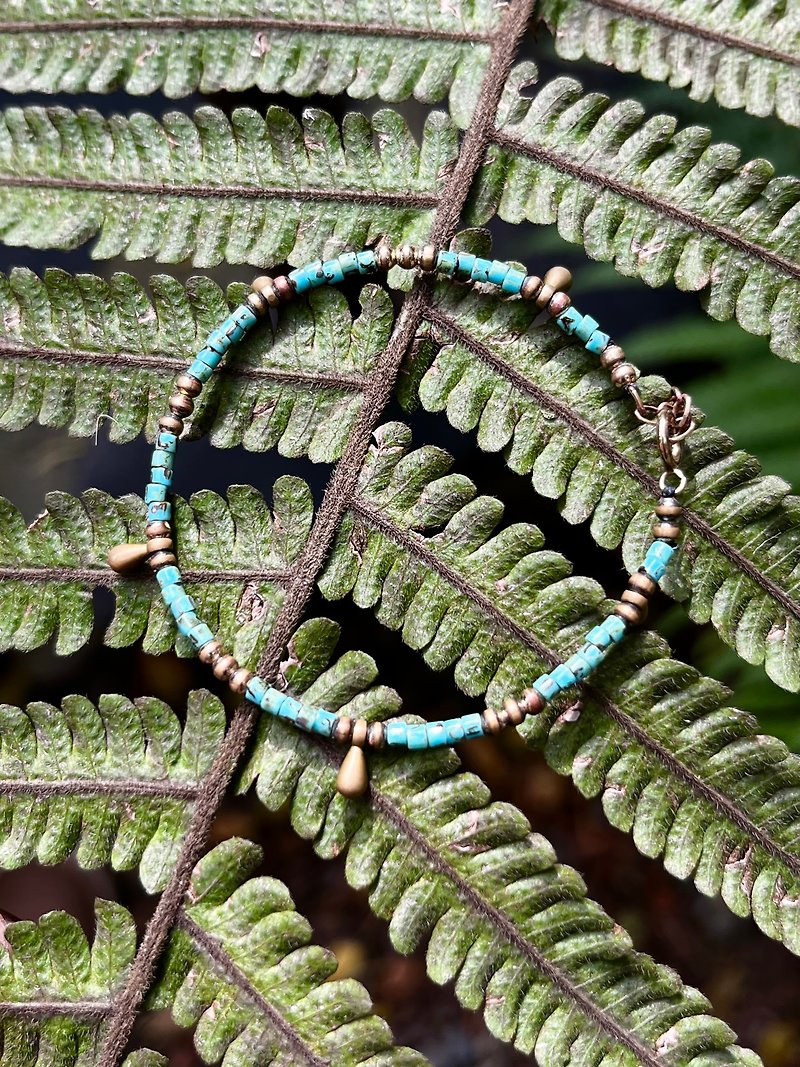 Miyiki beads turquoise Wax thread Bronze bracelet - Bracelets - Copper & Brass 