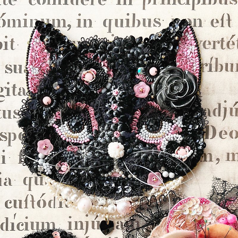 ビーズ刺繍アート  猫　Betty Pink - ポスター・絵 - 刺しゅう糸 
