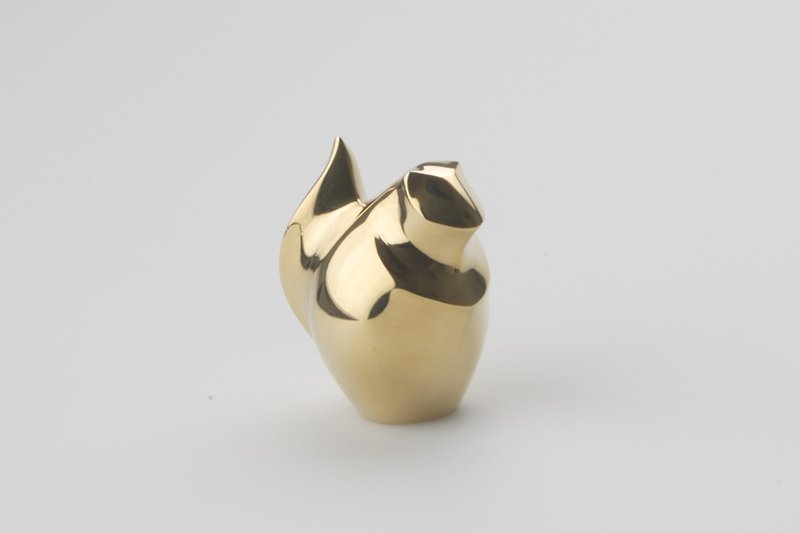 Bronze Heart Unwrapped Animal Ornament-Squirrel - ของวางตกแต่ง - ทองแดงทองเหลือง สีทอง