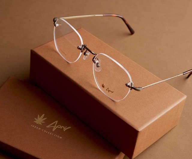 Rimless Japanese Crafted Frame : Antique Classic design