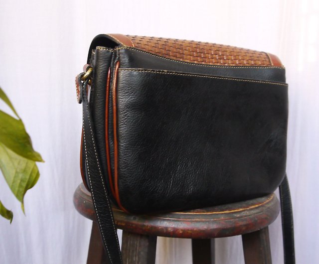 Bally vintage white brown woven leather flap crossbody handbag purse bag