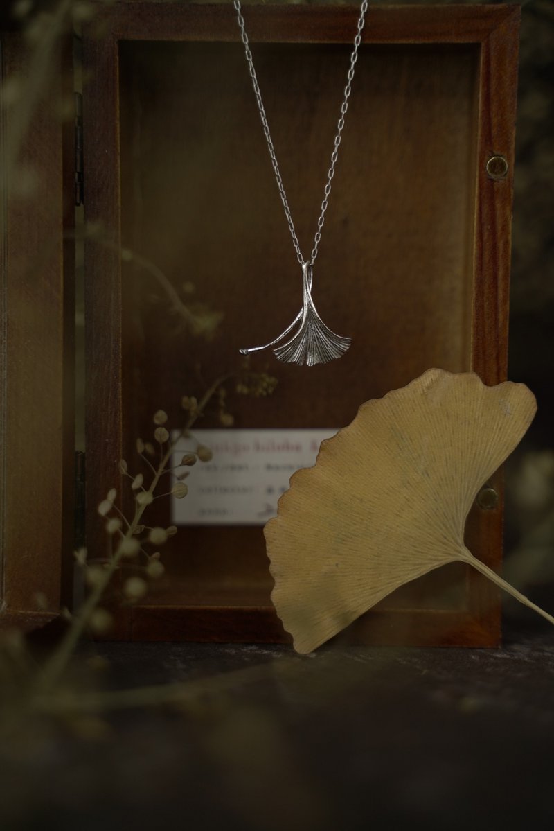 FOREST LETTER Ginkgo Series Necklace S925 Silver - สร้อยคอ - เงิน 