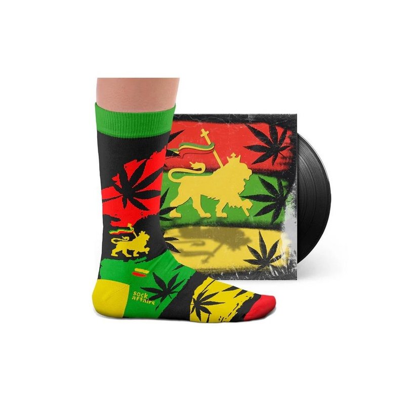 [Imported from Portugal] Rebel Reggae Socks mid-calf socks for men and women - ถุงเท้า - ผ้าฝ้าย/ผ้าลินิน สีเขียว