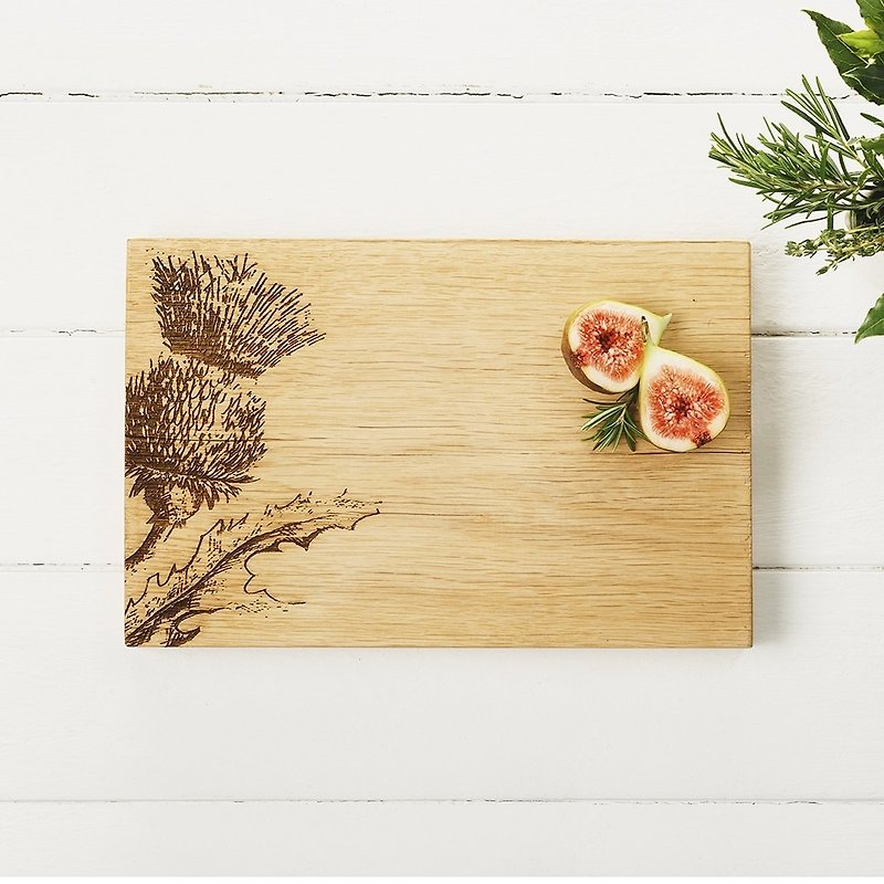 British Scottish Oak oak one-piece thick solid wood cutting board/dining board/display board (thistle style) - Cookware - Wood Brown