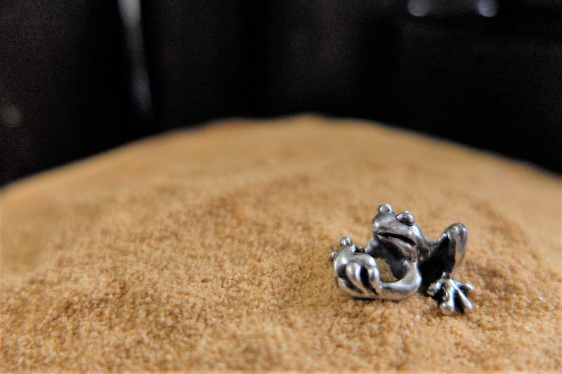 Heart gift frog ring / free size - General Rings - Other Metals Silver