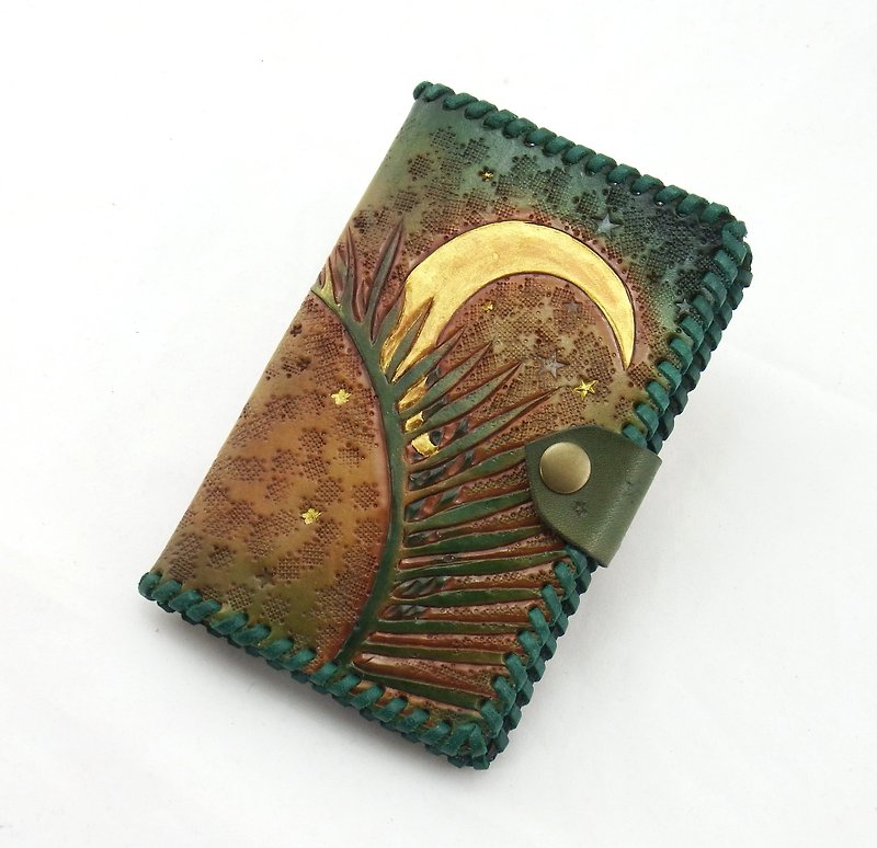 山棕月 (傳統雕法 )皮革護照夾 - 護照夾/護照套 - 真皮 綠色