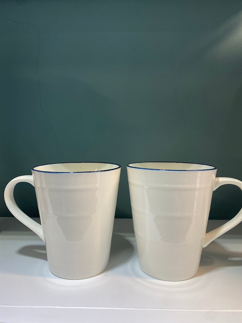 NIQQI French Mark Matching Cup Set - Cups - Porcelain White