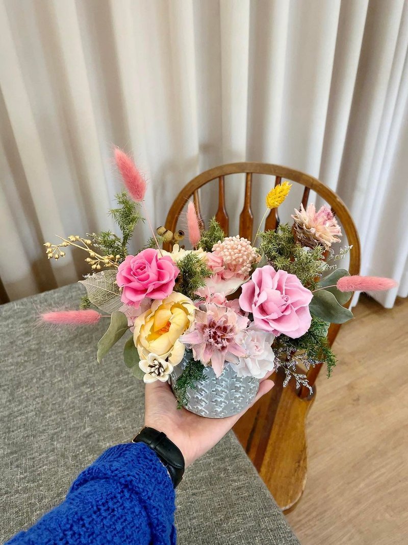 永生花桌花【Swetty】桌花 盆花 開幕送禮 生日禮物 新居花禮 - 乾燥花/永生花 - 植物．花 粉紅色