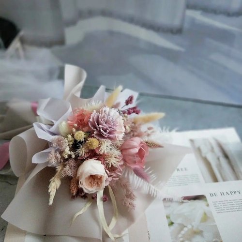 Graduation Gift Eternal Life Bouquet- Korean Style Perpetual