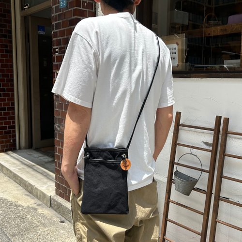 専用 ブラック ナイロン スマホショルダーバッグ 500x0.jpg