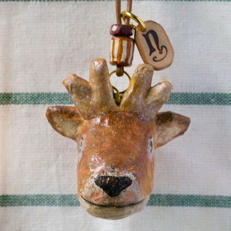 Small deer pendant necklace / animal item 錬 - สร้อยติดคอ - กระดาษ สีนำ้ตาล