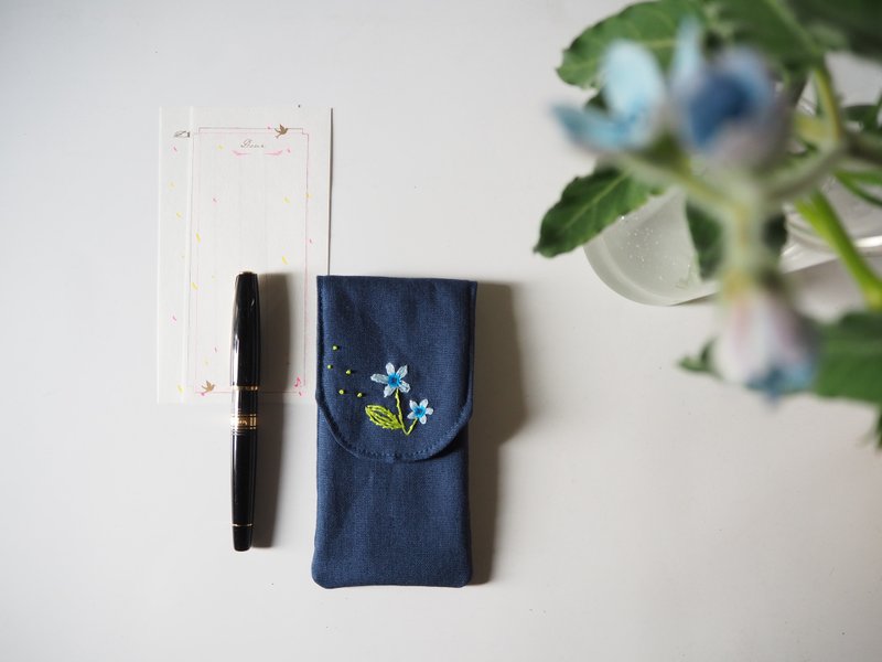藍色小花 刺繡2+1鋼筆筆袋 - 鉛筆盒/筆袋 - 棉．麻 藍色