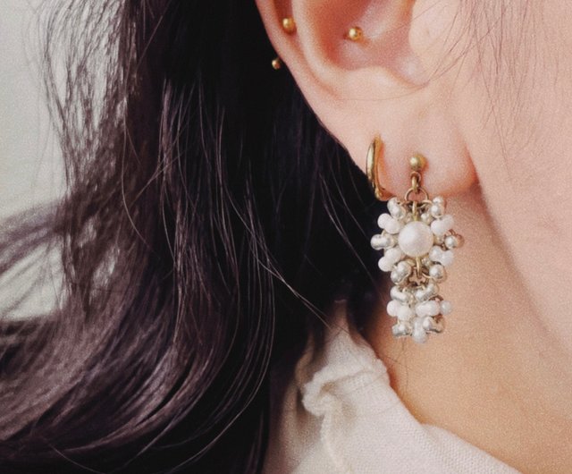 COCO＊＊様 ホワイトアゲート ピアス