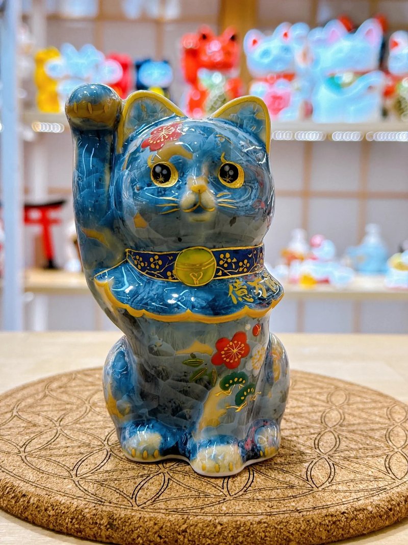 【瑞青耀福】日本清水燒招財貓 | 花結晶 灰青 - 休花 億万両 - 擺飾/家飾品 - 瓷 綠色