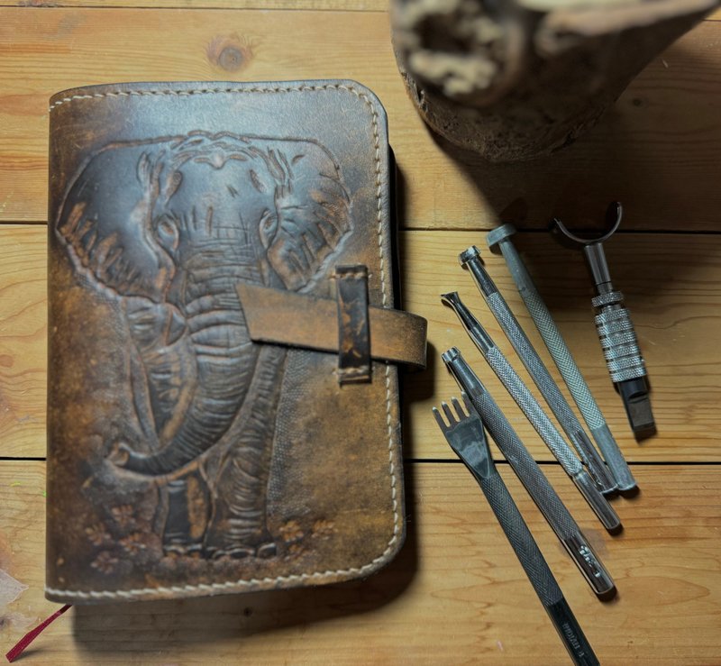 Handmade leather book cover - เครื่องหนัง - หนังแท้ 