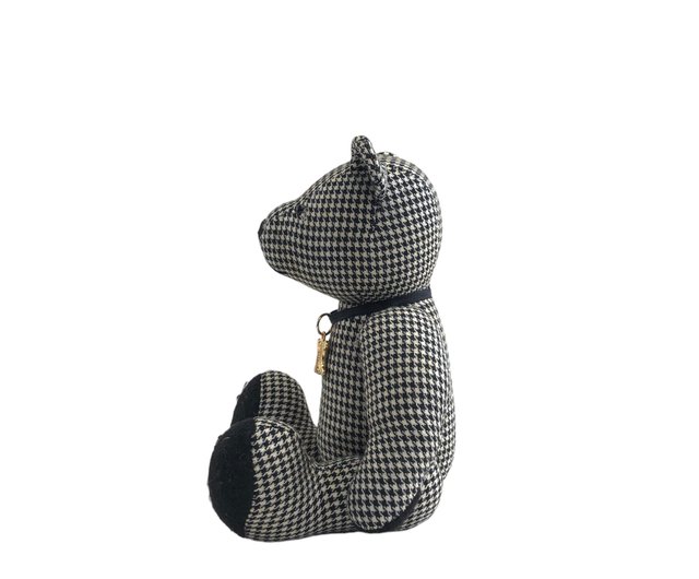 セリーヌ　ぬいぐるみ 日本直送 名牌中古包 】CELINE セリーヌ ハウンドトゥース トリオンフ