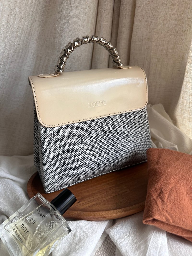 稀有絕美中古包Loewe中古銀蛇骨迷你手提包公文包Mini Kelly - 手提包/手提袋 - 真皮 