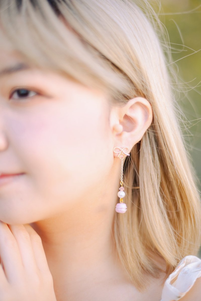 甜美珍珠馬卡龍蝴蝶結耳環 - 耳環/耳夾/耳骨夾 - 其他材質 粉紅色