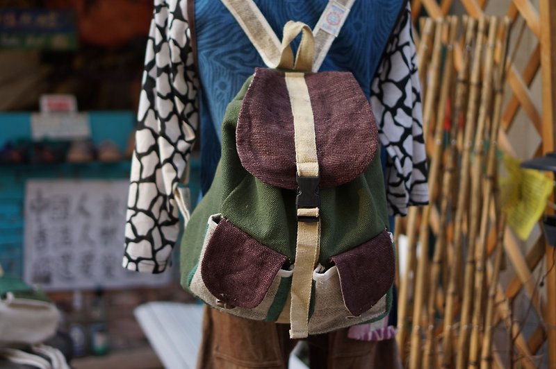 ผ้าฝ้าย/ผ้าลินิน กระเป๋าเป้สะพายหลัง สีเขียว - EARTH.er │ two large burlap bag backpack (BG) ● EARTH.er 2 Pockets Hemp Backpack (BG) │ :: :: Hong Kong original design brand