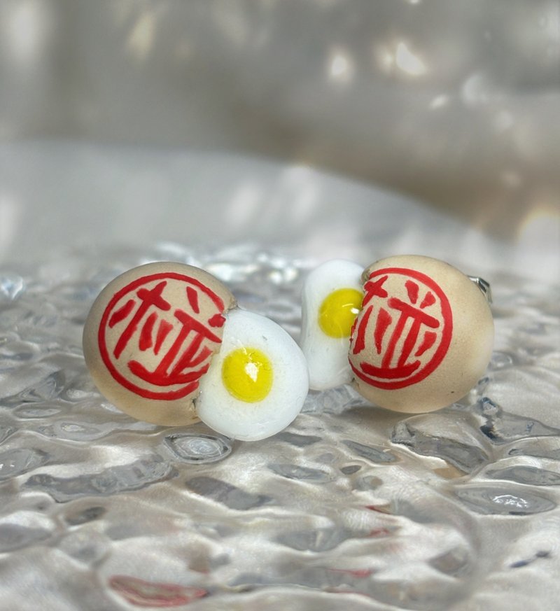 Handmade Tainan traditional brown sugar pancake earrings-sesame oil eggs - Earrings & Clip-ons - Clay Orange