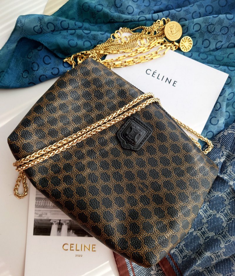 中古包 CELINE 黑花收納包化妝包鏈條包雲朵包斜揹包斜挎包單肩包 - 側背包/斜背包 - 防水材質 黑色