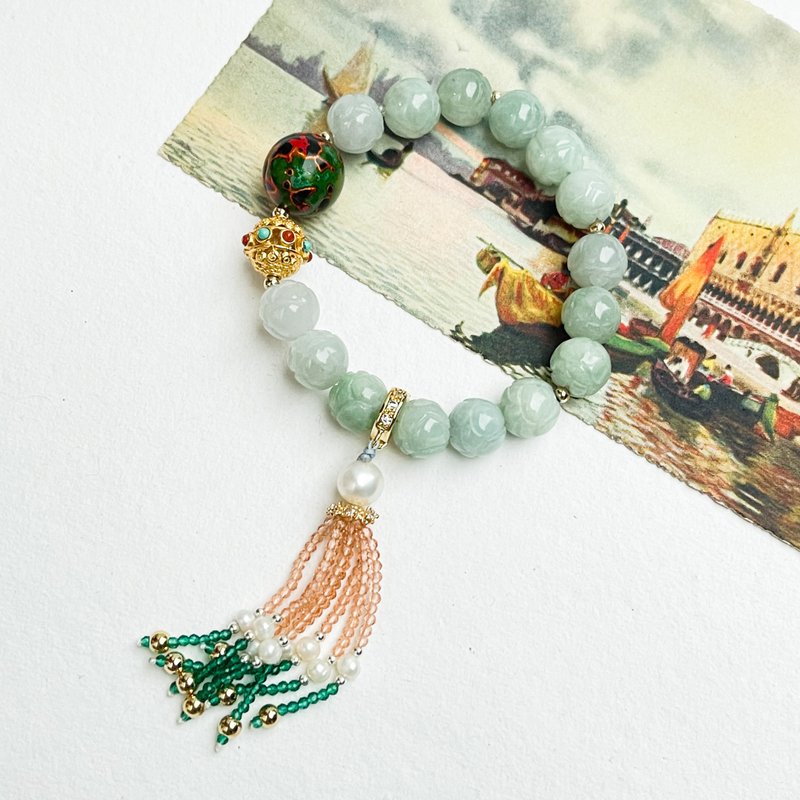 Natural Jadeite Craved Lotus Bracelet - Lacquer Bead, Pearl, Spinel Dangle Charm - สร้อยข้อมือ - หยก 