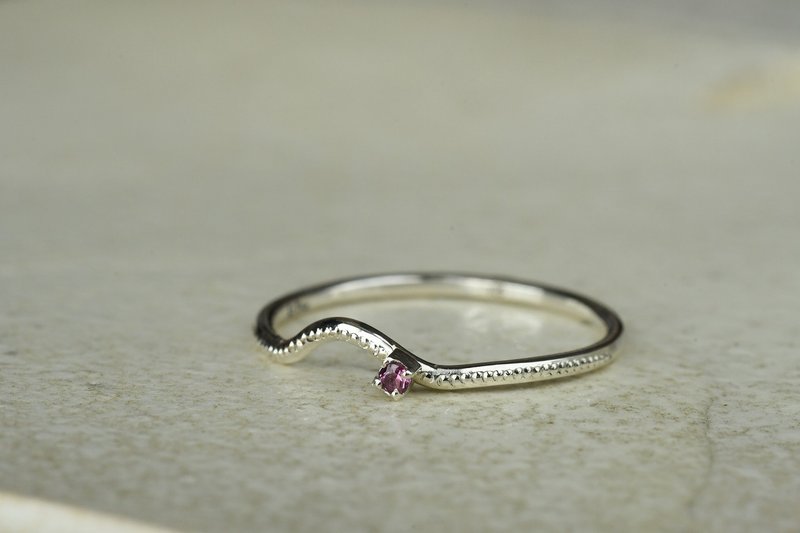 In search of sparkle: Rhodolite Garnet - แหวนทั่วไป - โลหะ สีม่วง