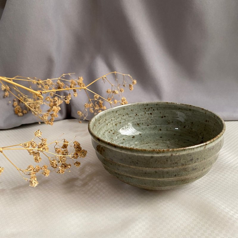 Ceramic Celadon bowl - ถ้วยชาม - ดินเผา สีเขียว