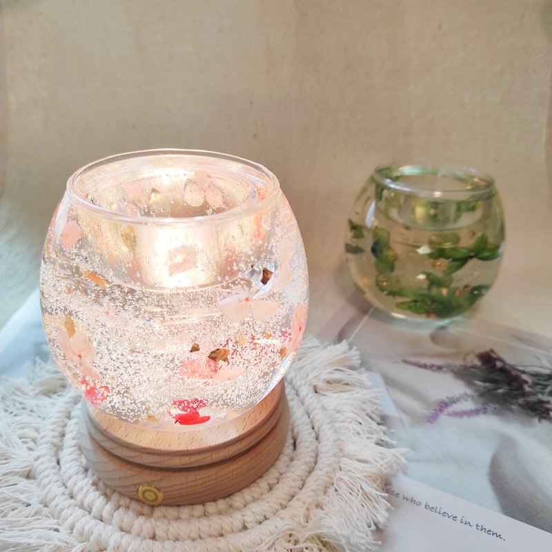Customized/made-to-order - candle holder/night light gift - เทียน/เชิงเทียน - แก้ว สีใส