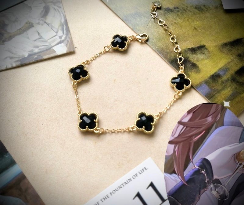 C&W mysterious black clover Stone temperament simple 14k gold bracelet - สร้อยข้อมือ - เครื่องประดับ สีทอง