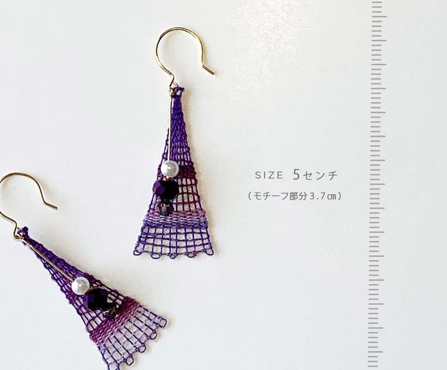 ニャンドゥティ三角の刺繍ピアス wisteria 藤 揺れる パープル 紫 グラデーション 刺繍 ビーズ ハンドメイドアクセサリー - ショップ  NyamMyam ピアス・イヤリング - Pinkoi