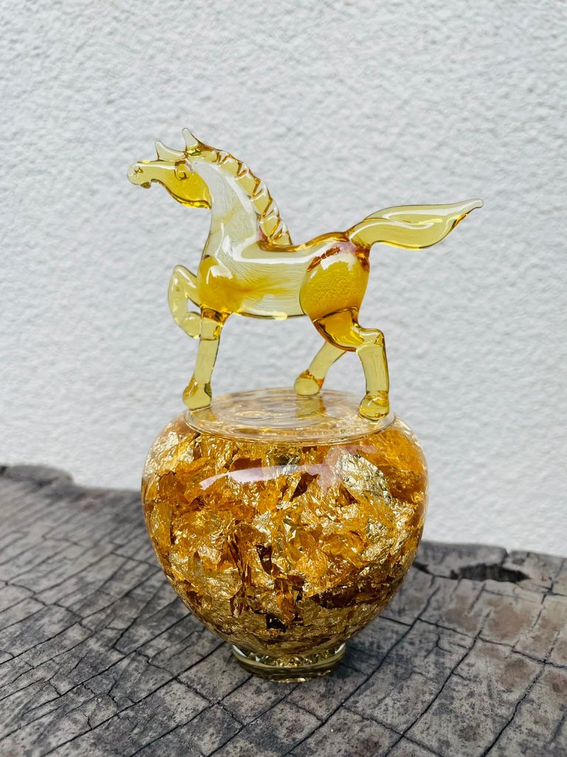 琉璃 水晶玻璃 生肖馬 金箔 蘋果 平安 金馬平安 金嘛平安 - 擺飾/家飾品 - 琉璃 