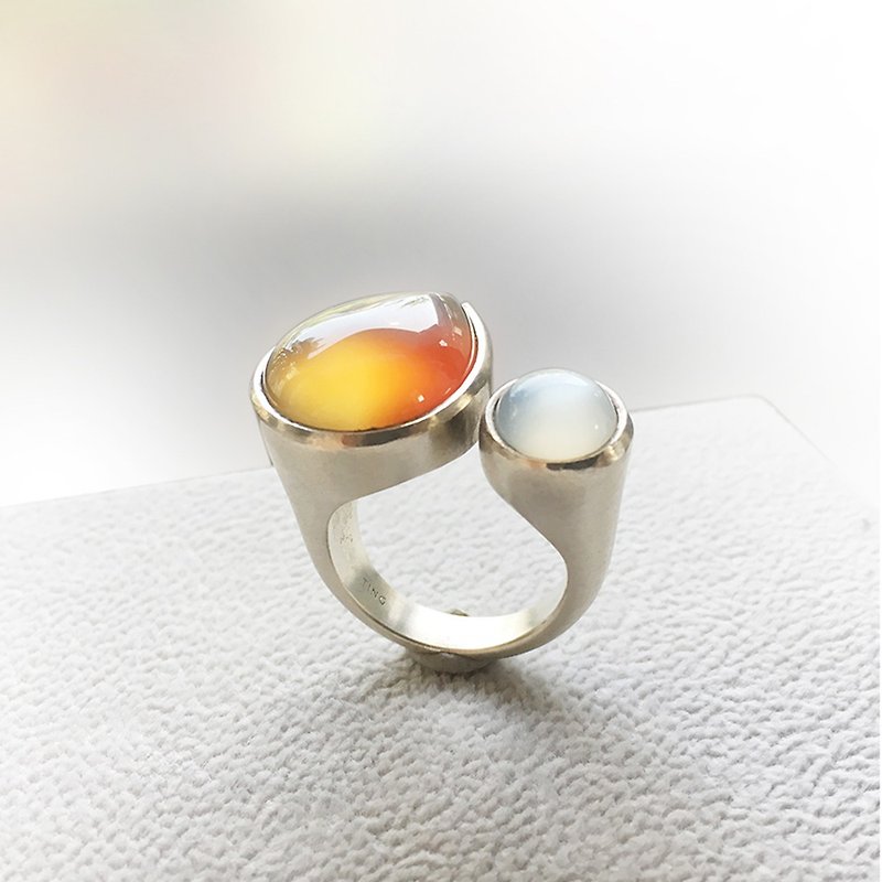 stone silver ring agate moonstone - แหวนทั่วไป - เงิน สีแดง