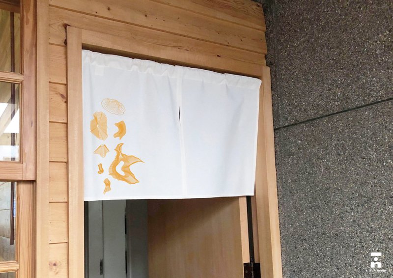 (多色款選擇) 流線山脈-有機棉絹印日式短門簾 Organic Cotton - 門簾/門牌 - 棉．麻 白色